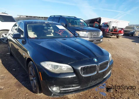 2013 BMW 528I z USA, uszkodzony, nr VIN WBAXG5C56DD231298
